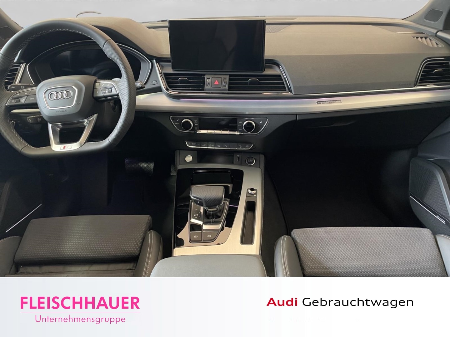 Bild über Audi Q5 Sportback TFSI e S line business 55 TFSI e quattro S tronic - für weitere Informationen kontaktieren Sie den Audi Partner
