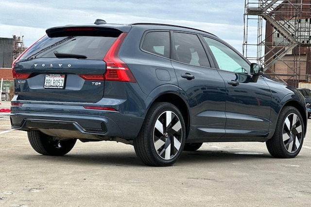 2025 Volvo XC60 Plug-In Hybrid
