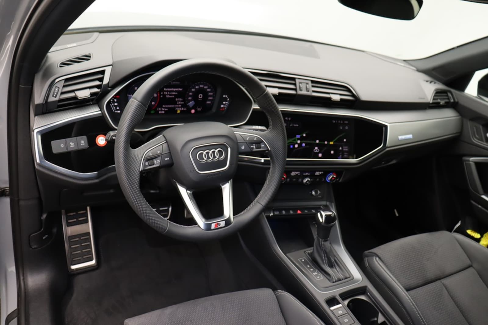 Audi Q3 – Bild 10