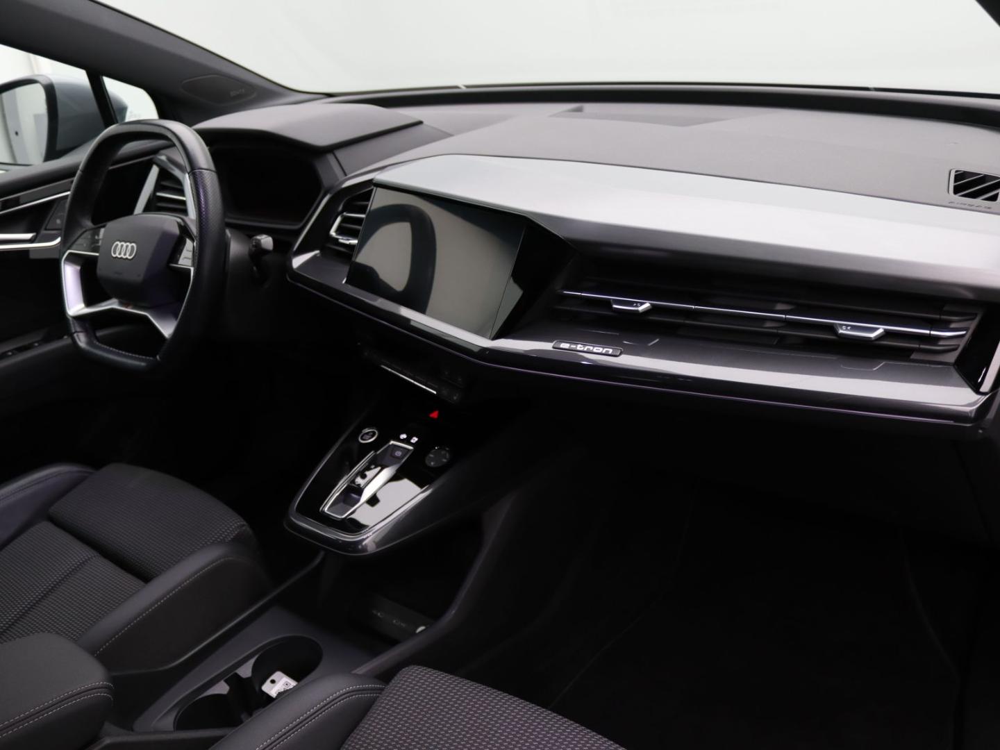 Image about Audi Q4 e-tron 45 e-tron quattro