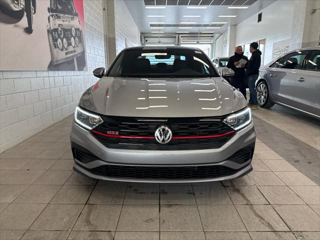 2019 VOLKSWAGEN JETTA - Image 2