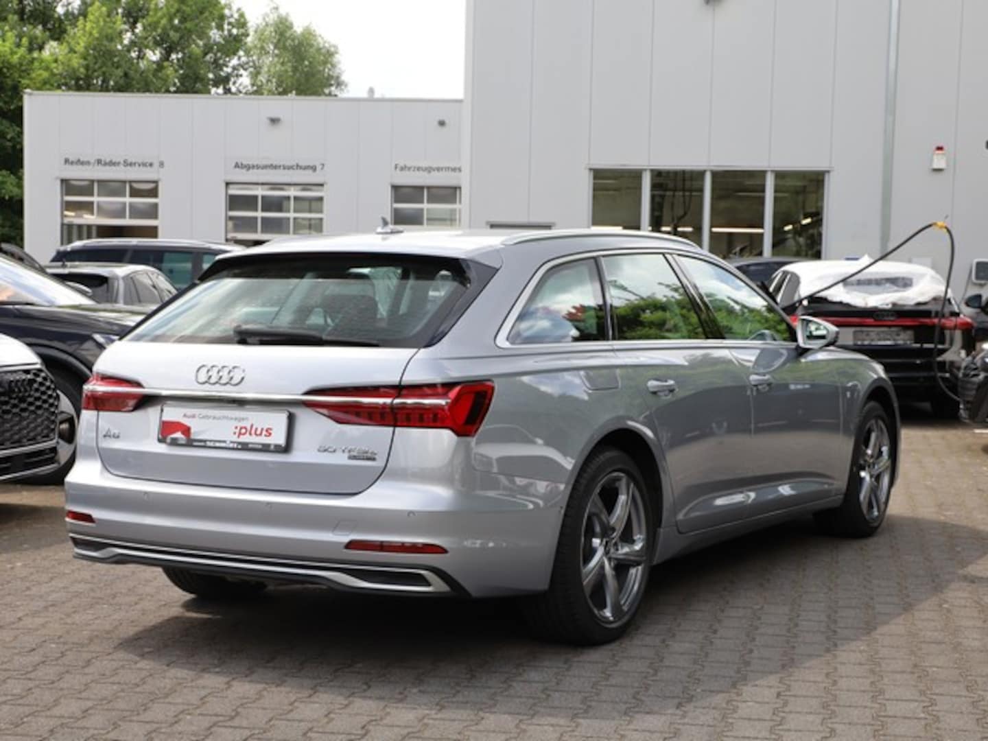 Bild über Audi A6 Avant TFSI e advanced 50 TFSI e quattro S tronic - für weitere Informationen kontaktieren Sie den Audi Partner