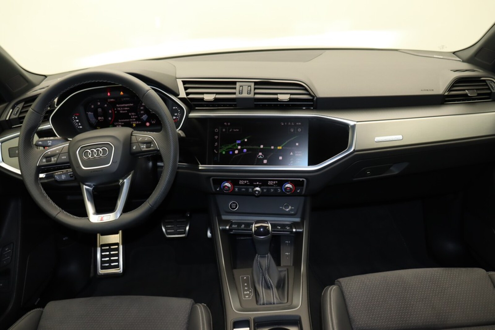 Audi Q3 – Bild 14