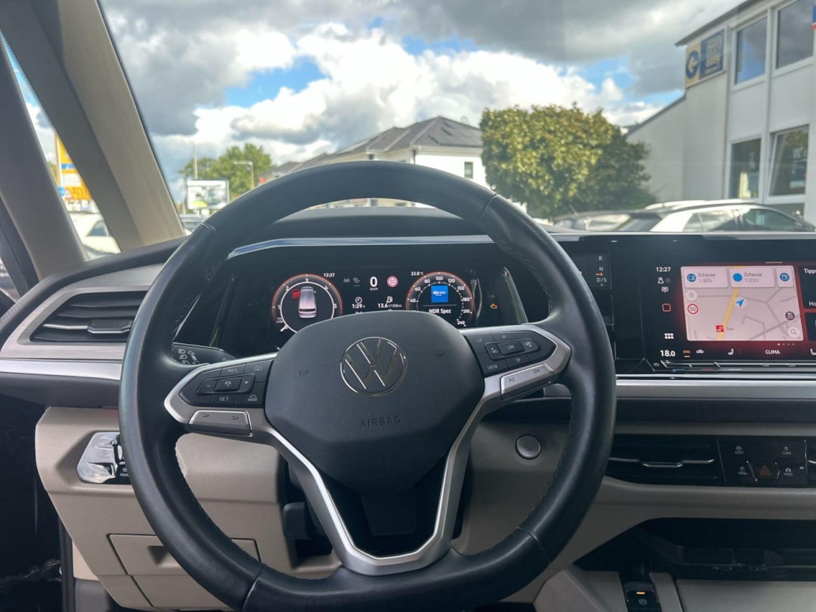 Volkswagen Multivan Langversion – Bild 8