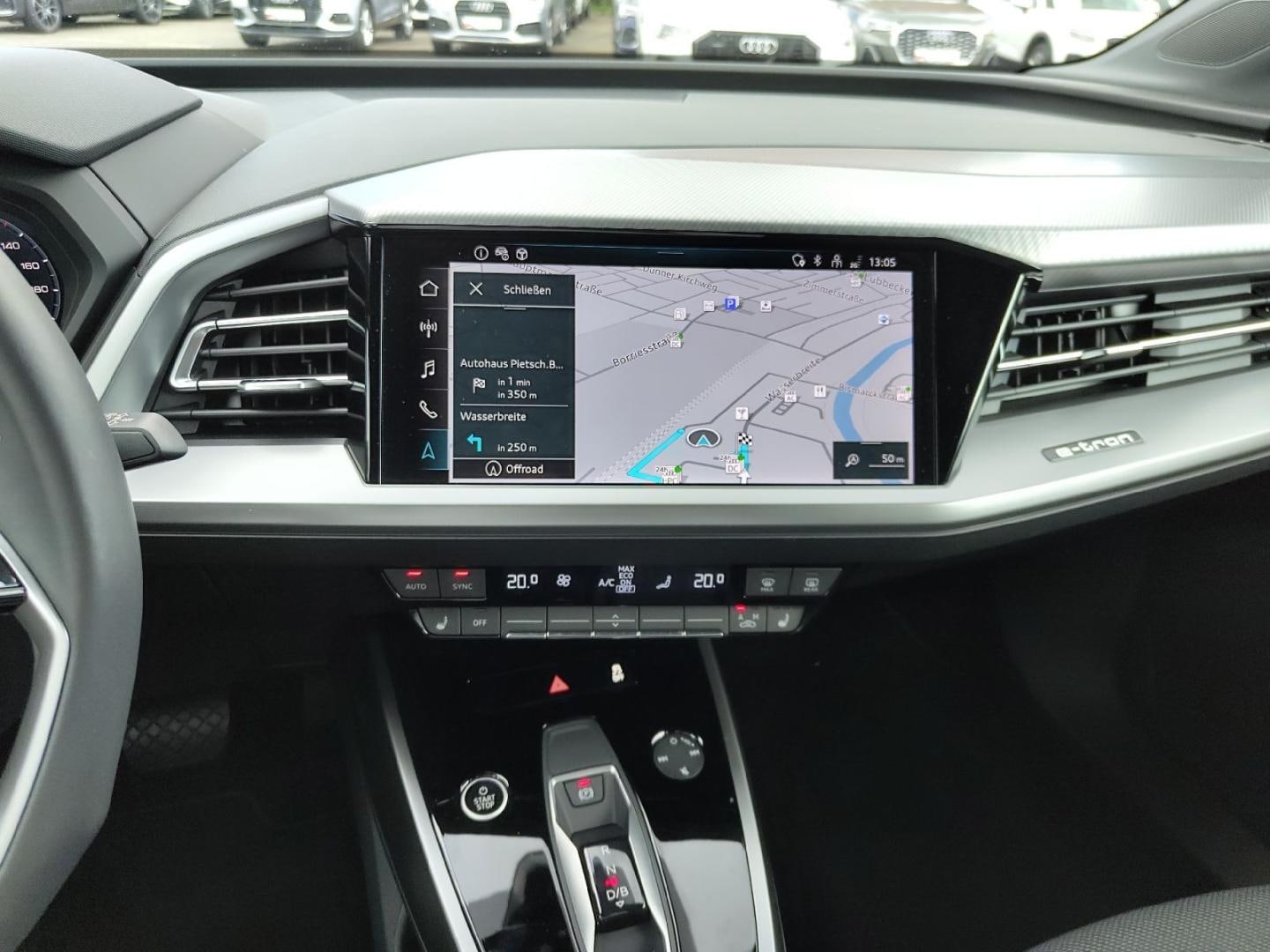 Bild über Audi Q4 e-tron 45 e-tron - für weitere Informationen kontaktieren Sie den Audi Partner