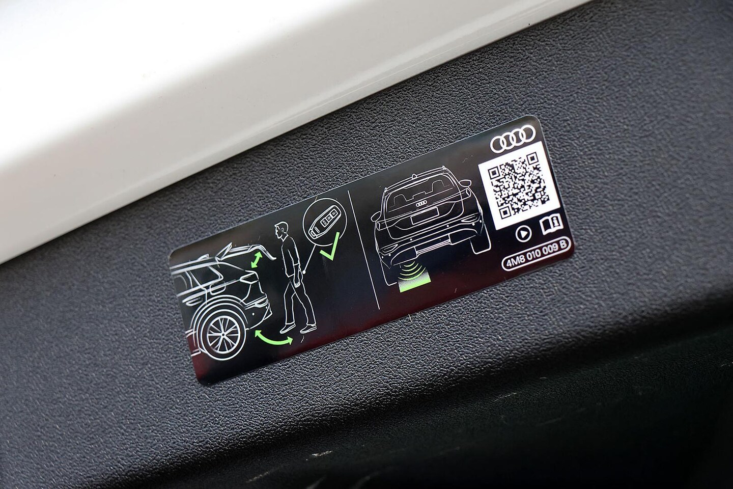 Image about Audi Q5 SUV TDI quattro 150 kW sport