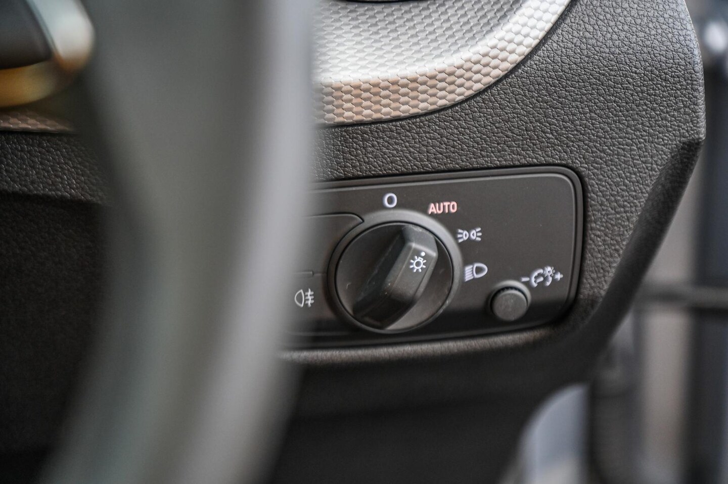 Image about Audi Q2 35 TFSI S tronic