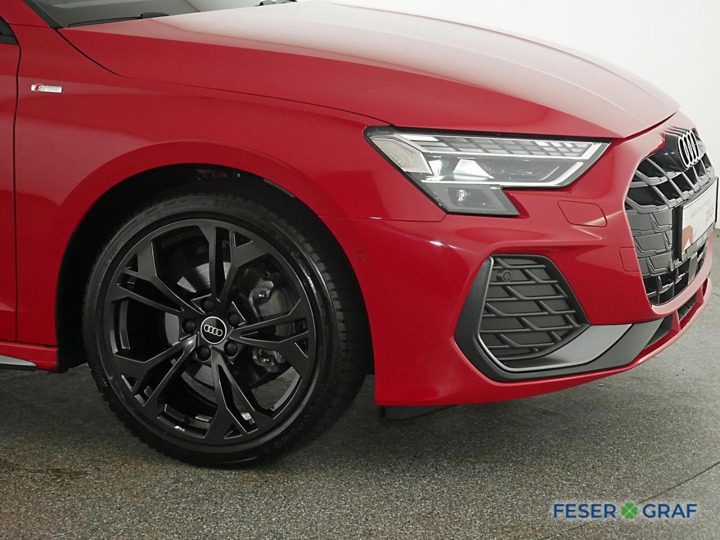 Bild über Audi A3 Sportback S line 35 TFSI S tronic - für weitere Informationen kontaktieren Sie den Audi Partner