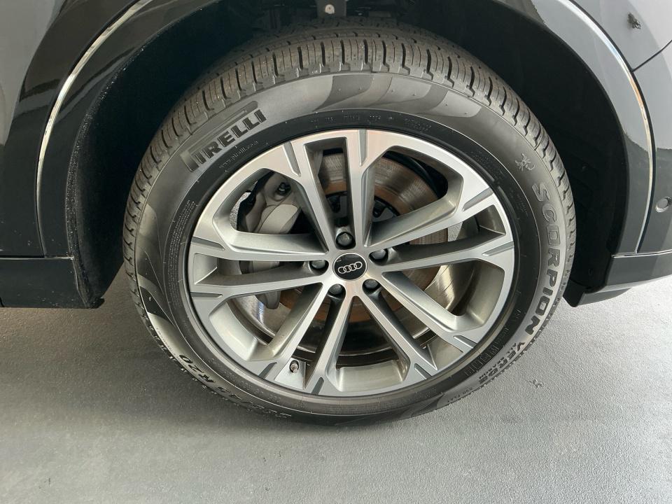 2026 Audi Q7 Premium - Photo 26