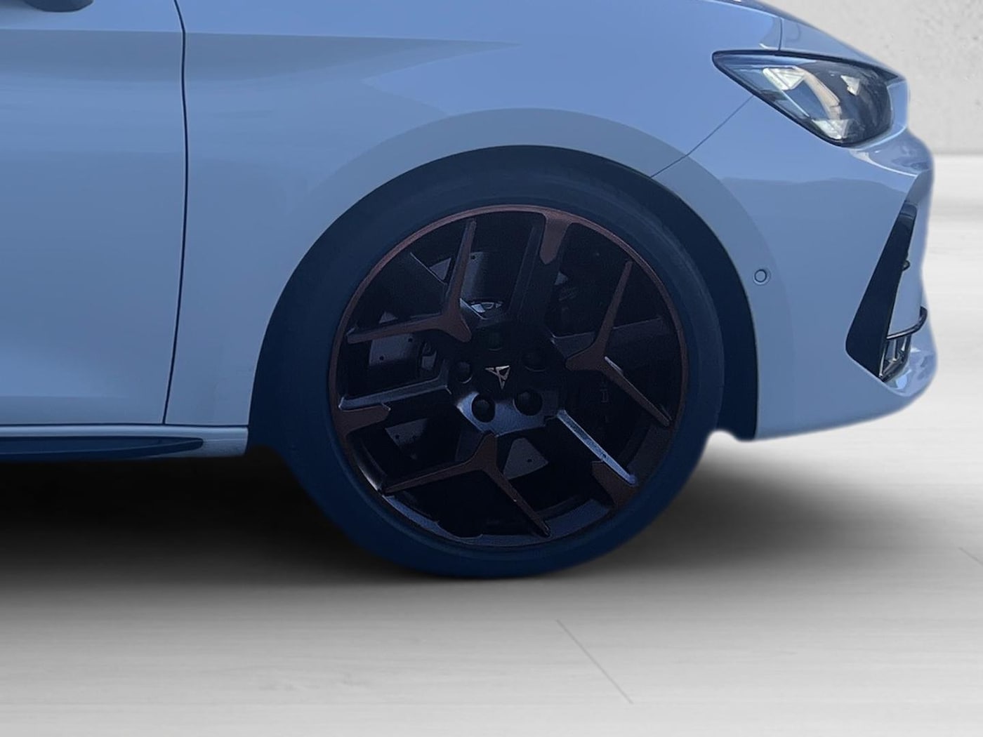 CUPRA Leon León 2.0 TSI VZ DSG 221 kW (300 CV) — photo 8