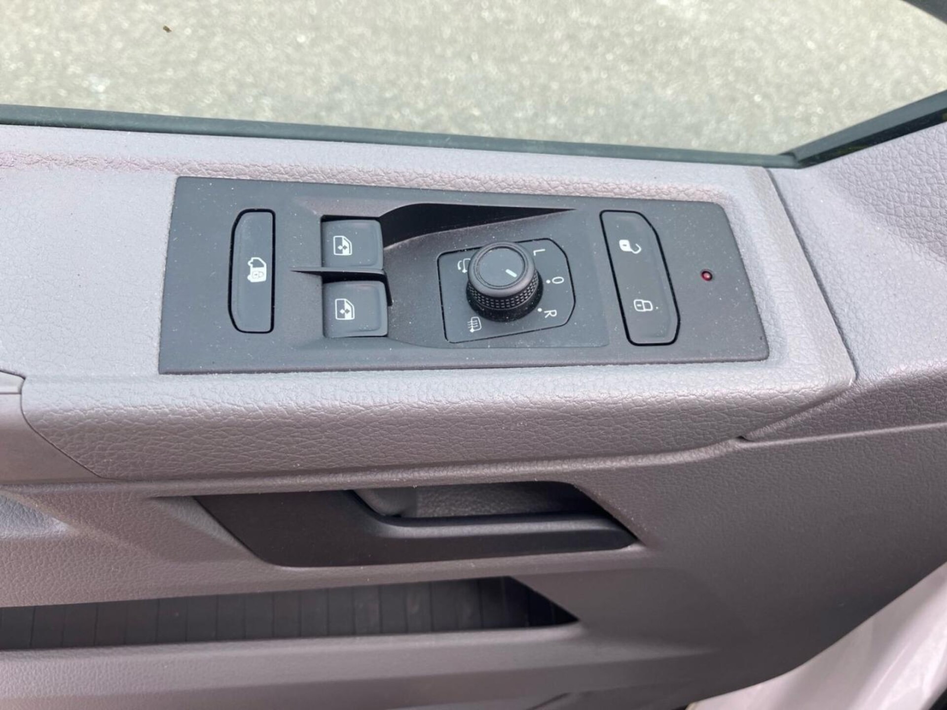 Volkswagen T6.1 Transporter Kasten kurzer Radstand