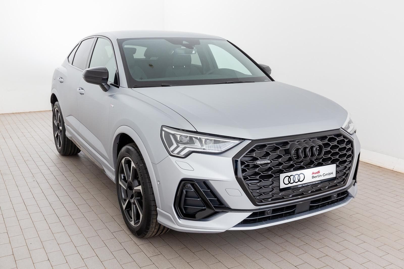 Image about Audi Q3 Sportback S line 40 TFSI quattro S tronic