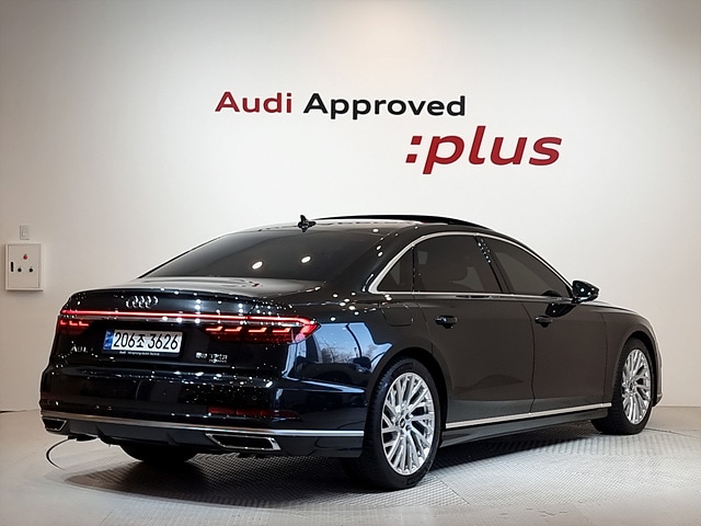 Audi A8 55 TFSI quattro 250 340 kW hp tiptronic 3