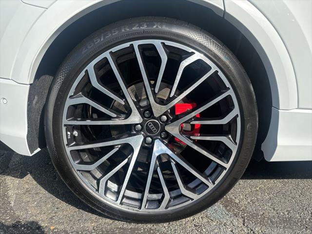 2025 Audi SQ8 Prestige - Photo 9
