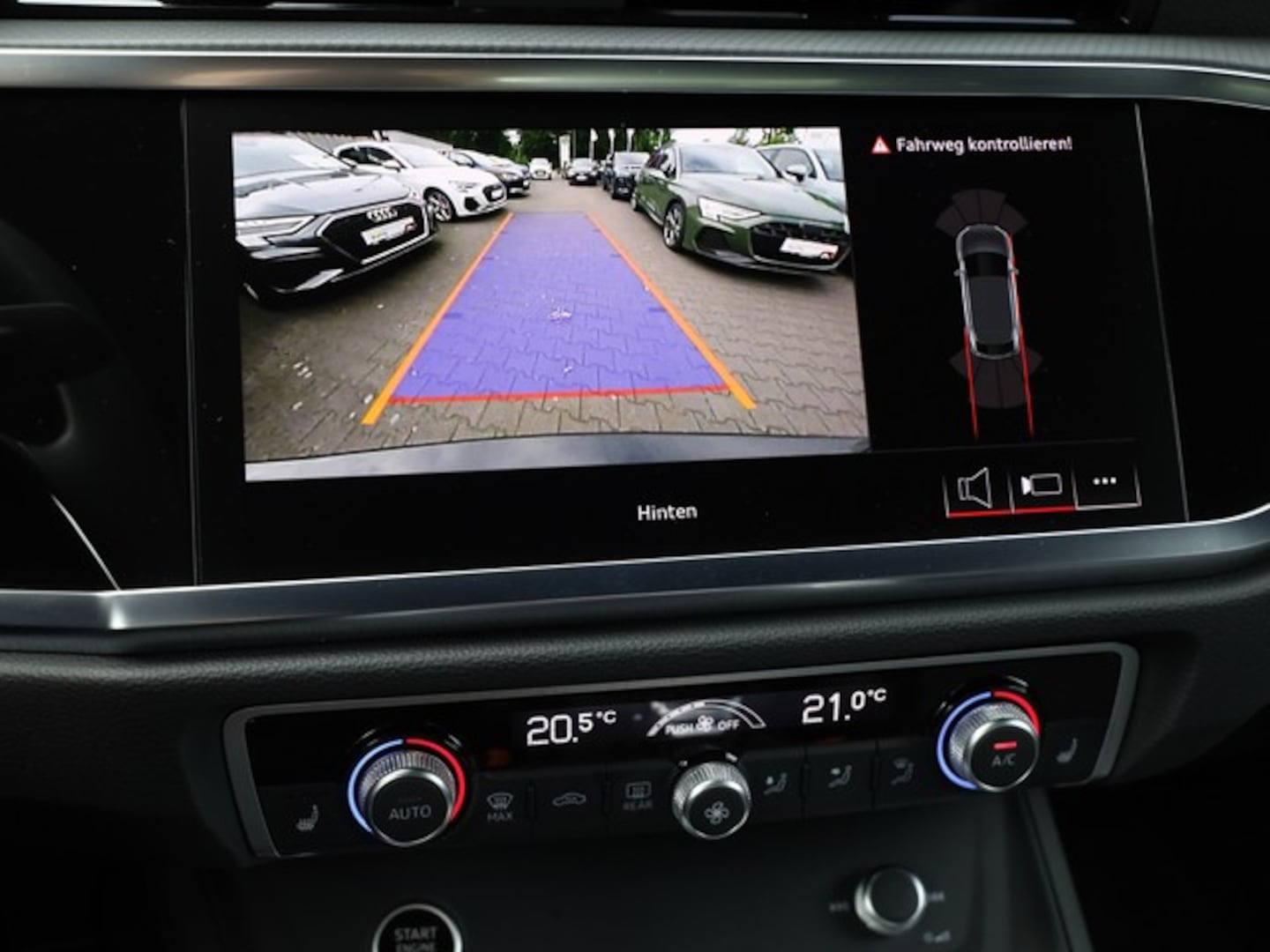 Bild über Audi Q3 Sportback S line 35 TDI S tronic - für weitere Informationen kontaktieren Sie den Audi Partner
