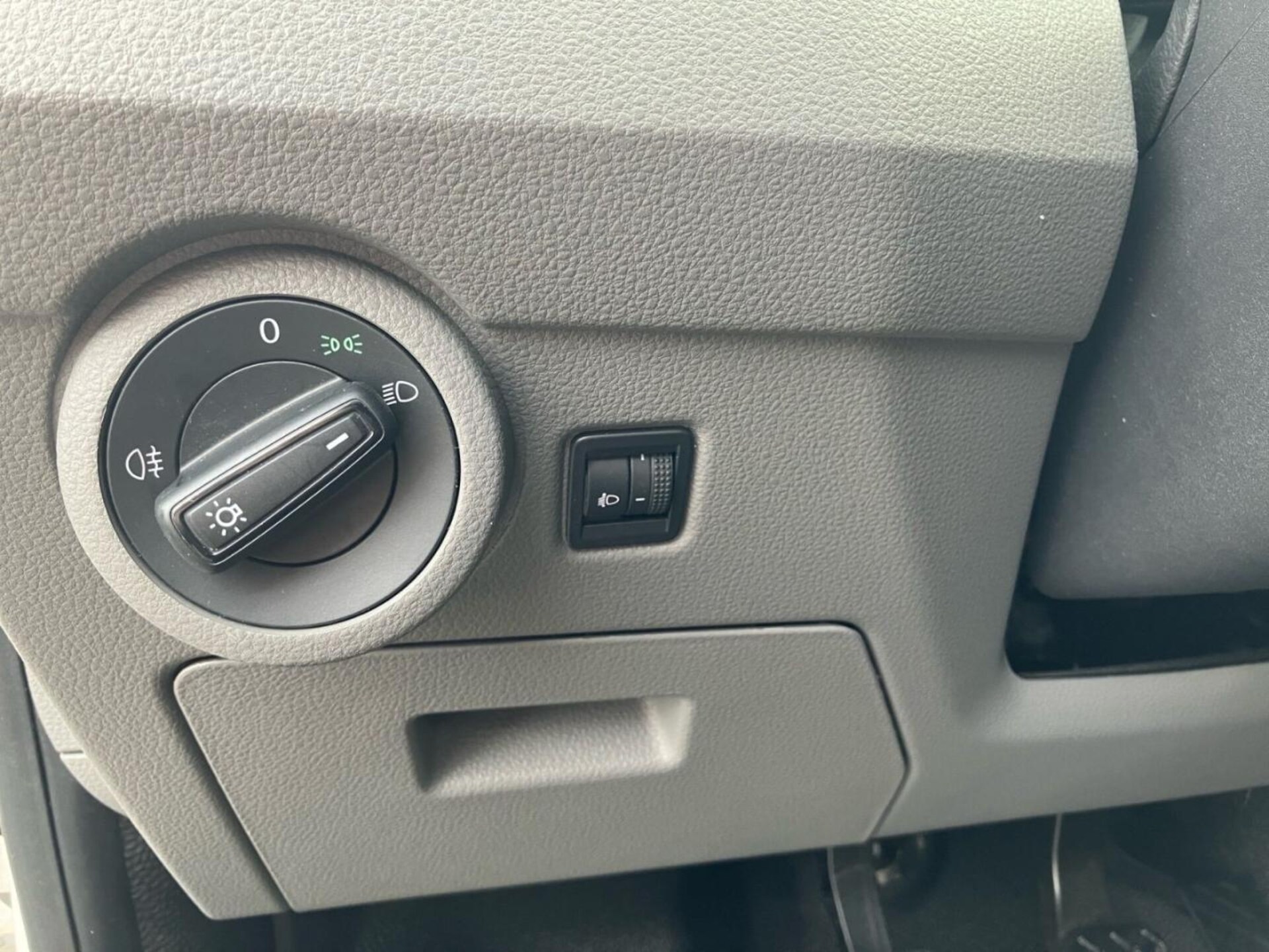 Volkswagen T6.1 Transporter Kasten kurzer Radstand