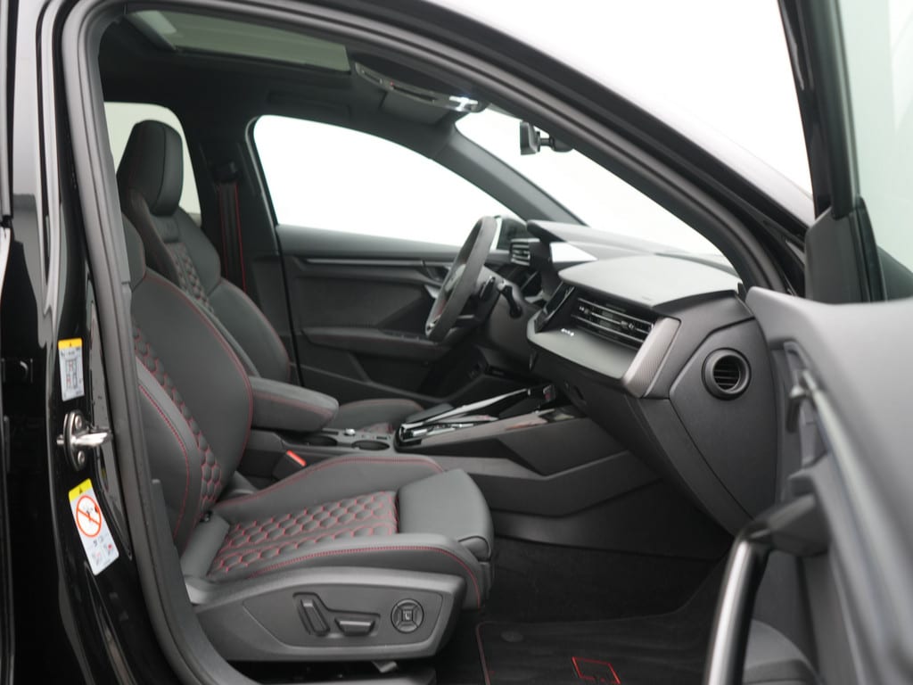 Image about Audi RS 3 Sportback TFSI quattro S tronic
