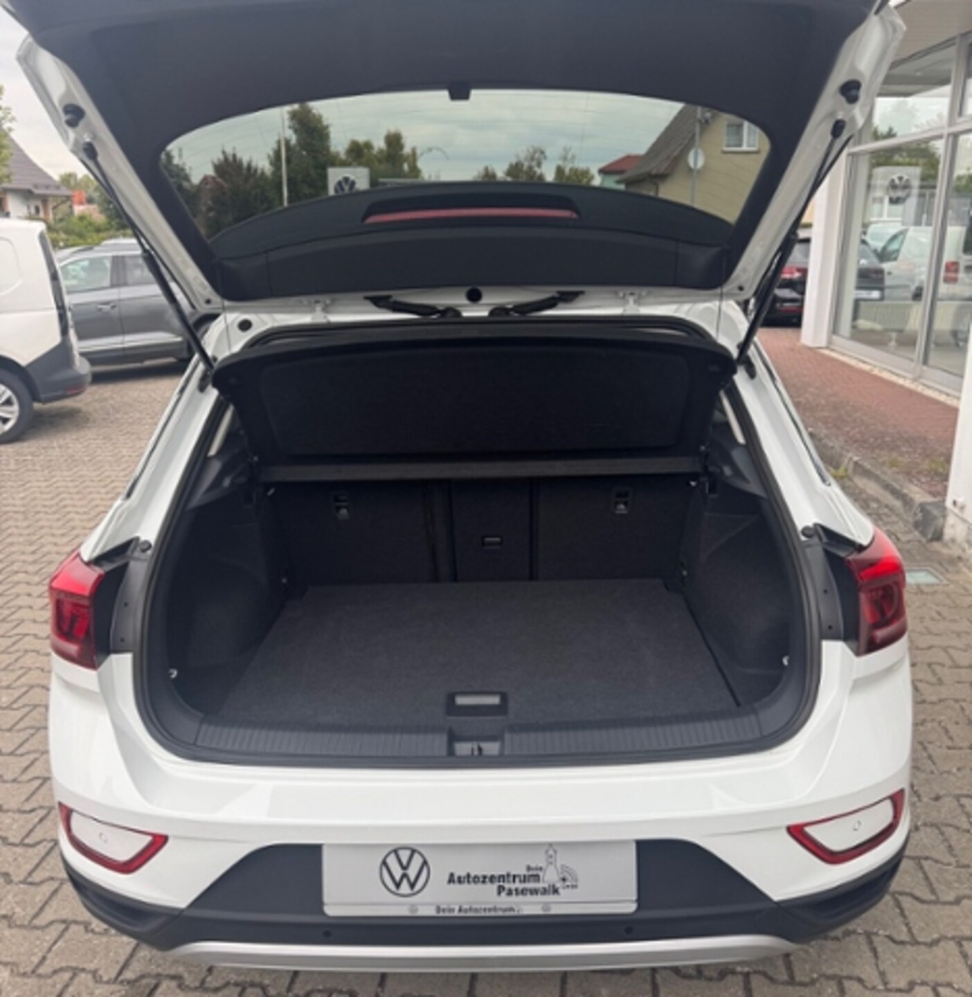 Volkswagen T-Roc Life