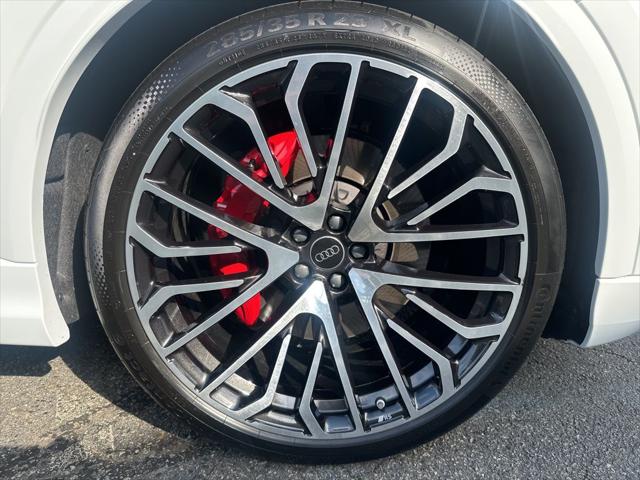 2025 Audi SQ8 Prestige - Photo 10