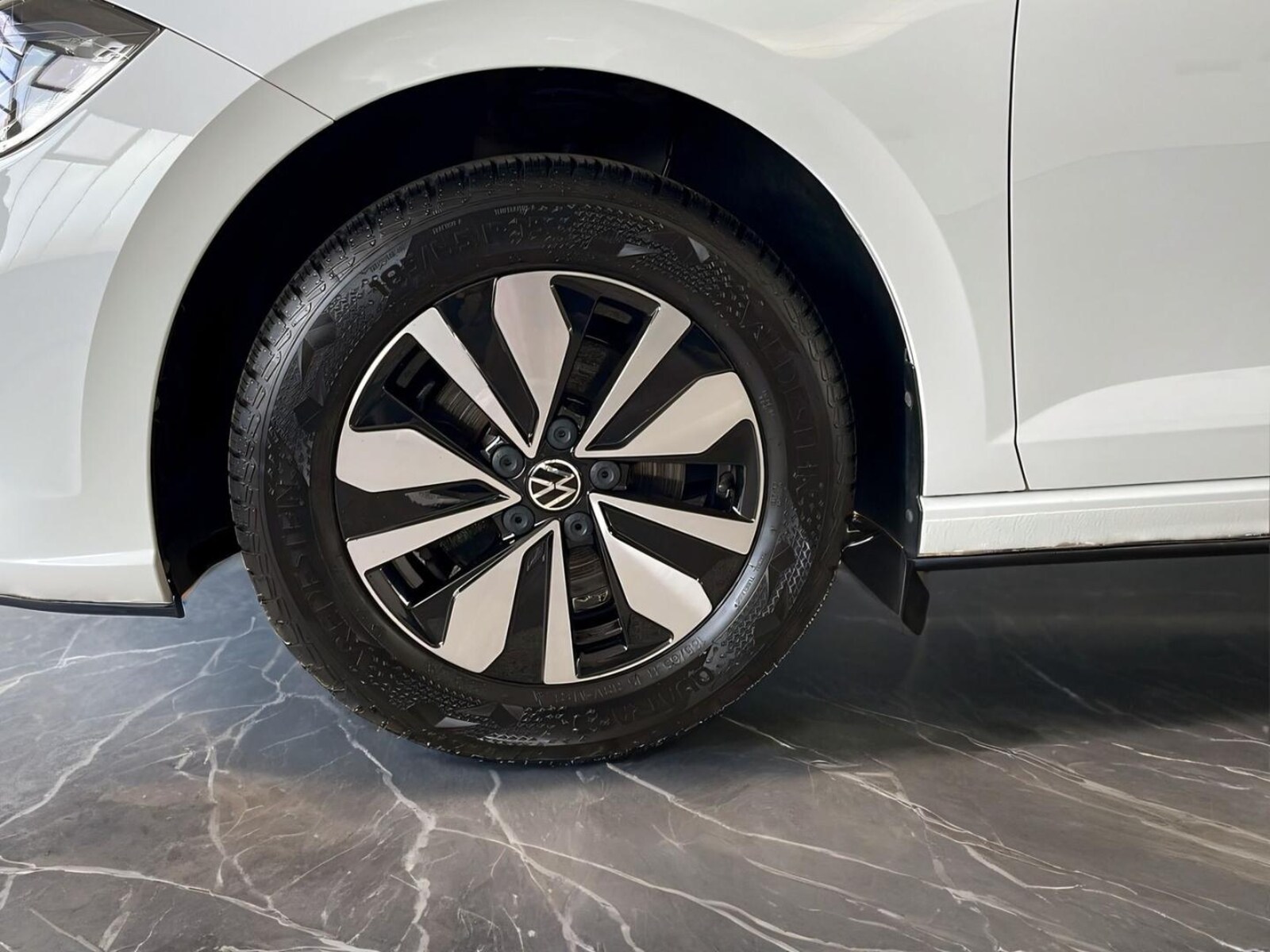 Volkswagen Polo – Bild 4