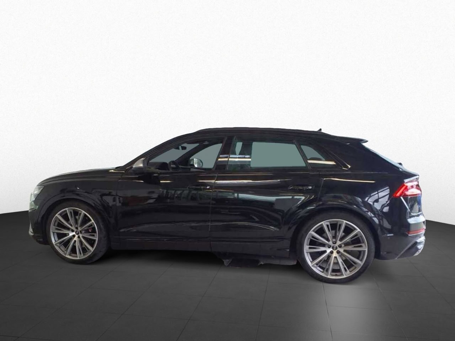 Audi SQ8 SUV