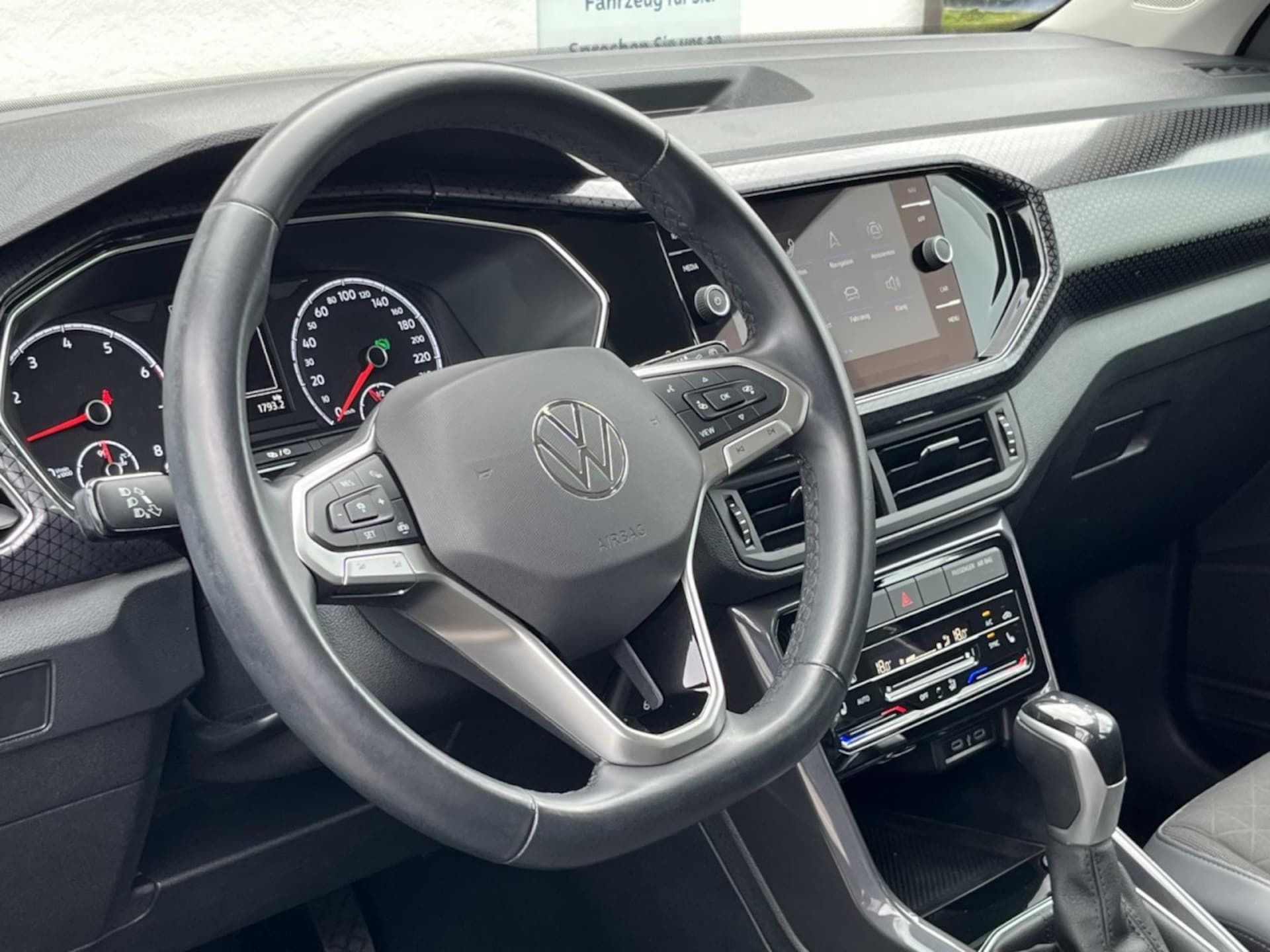 Volkswagen T-Cross Style