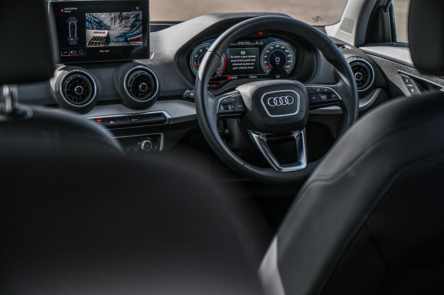 Image about Audi Q2 35 TFSI S tronic