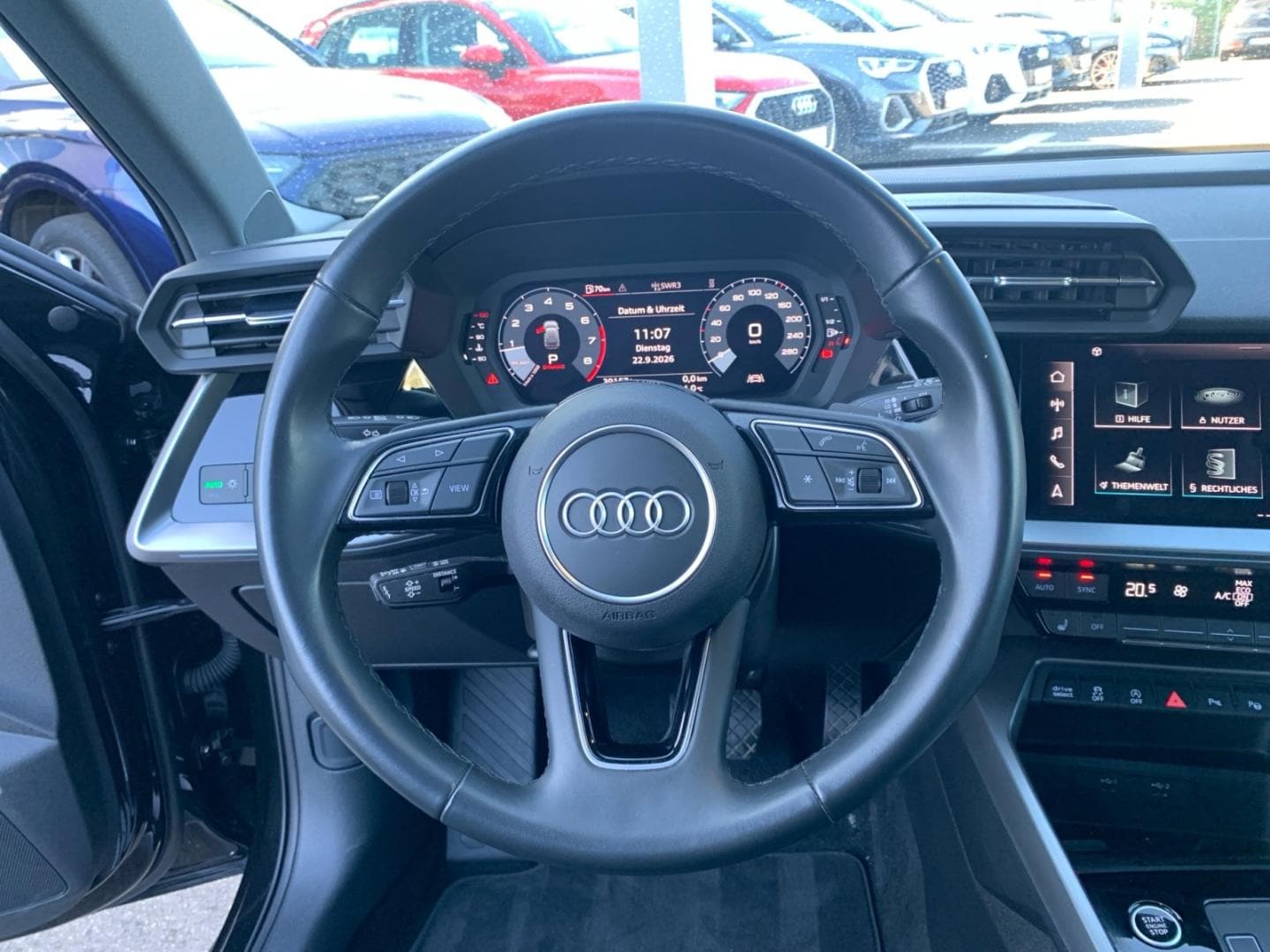 Bild über Audi A3 Sportback S line 35 TFSI S tronic - für weitere Informationen kontaktieren Sie den Audi Partner