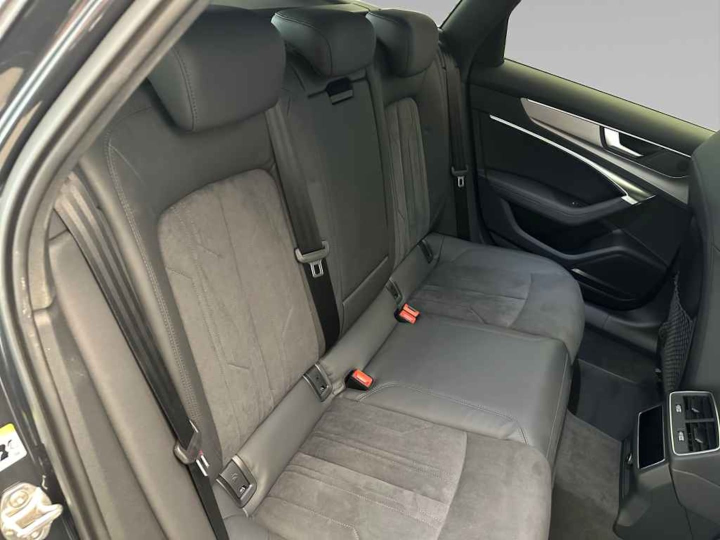 Bild über Audi A6 allroad quattro 55 TDI quattro tiptronic - für weitere Informationen kontaktieren Sie den Audi Partner