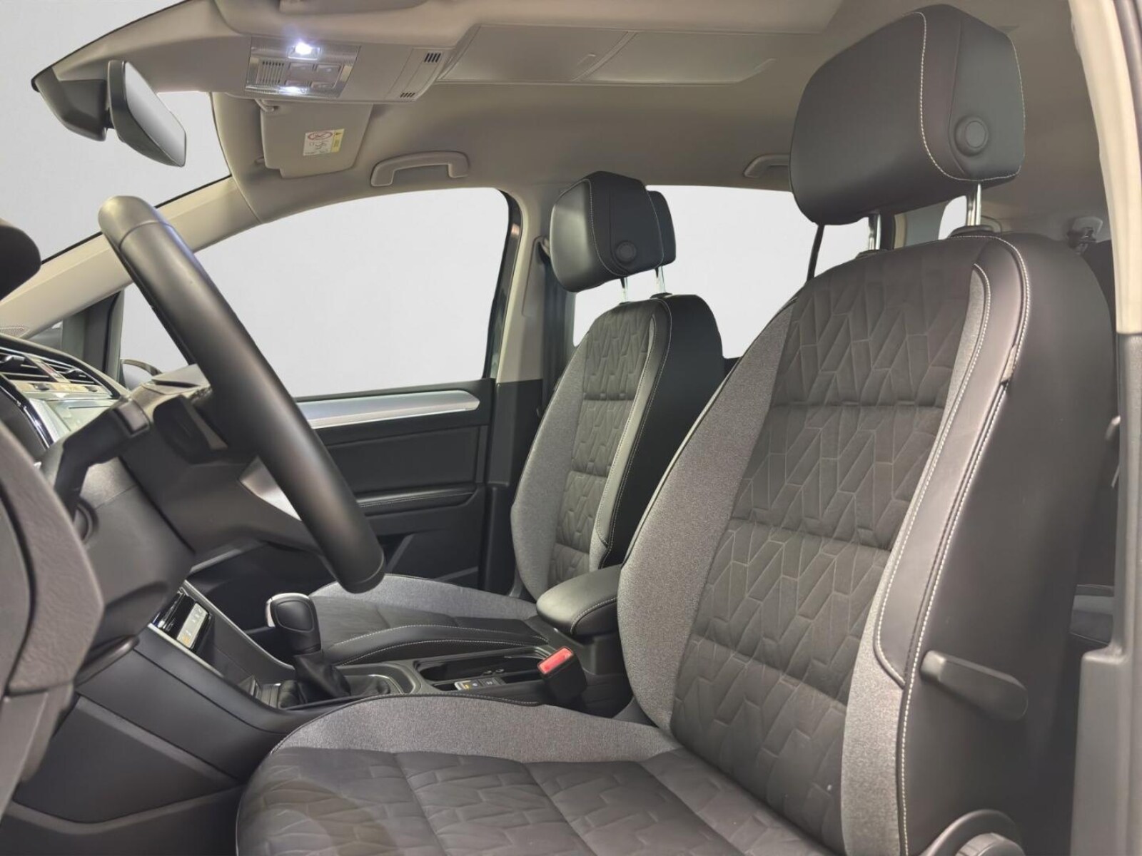 Volkswagen Touran – Bild 12