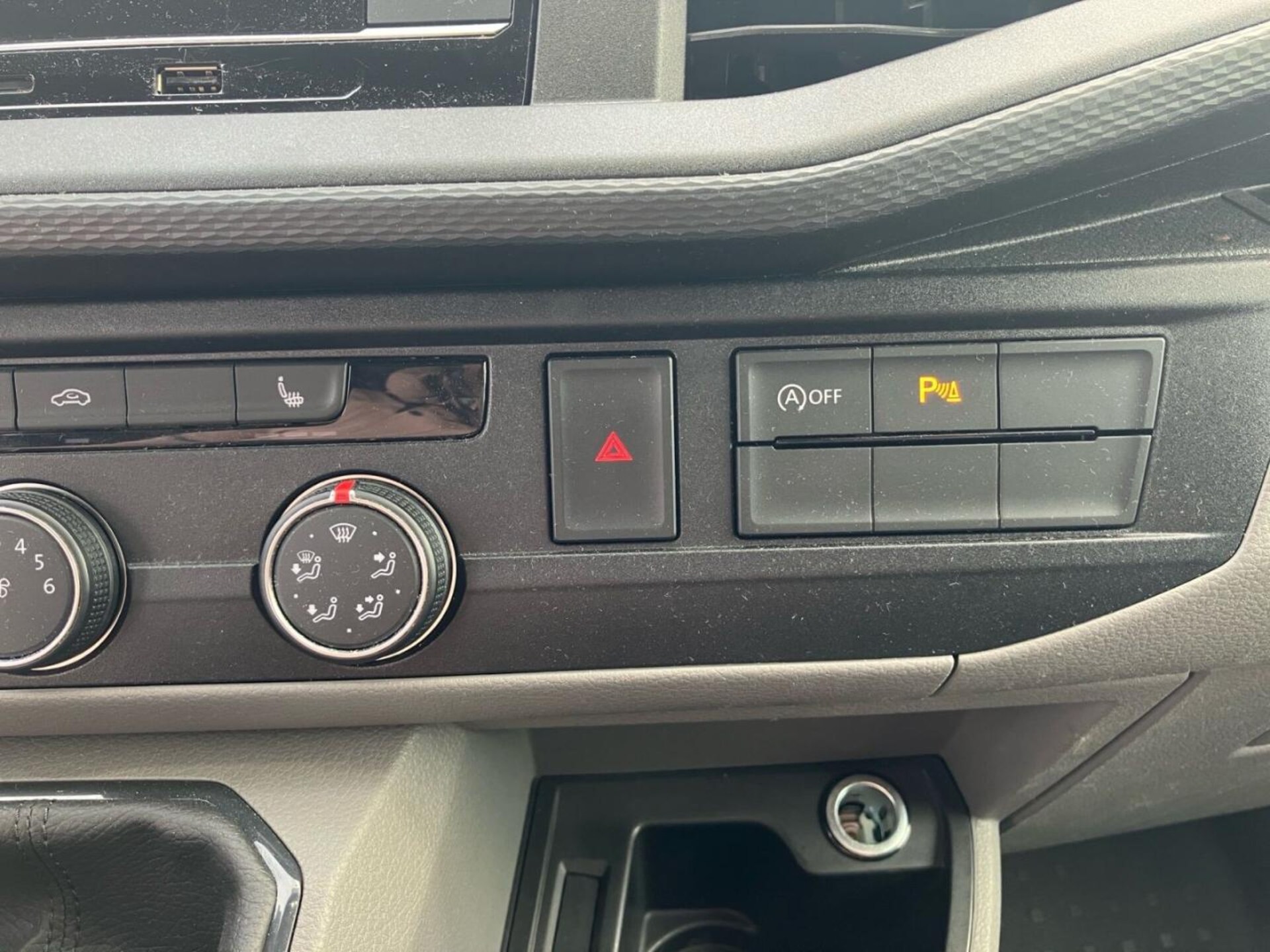 Volkswagen T6.1 Transporter Kasten kurzer Radstand