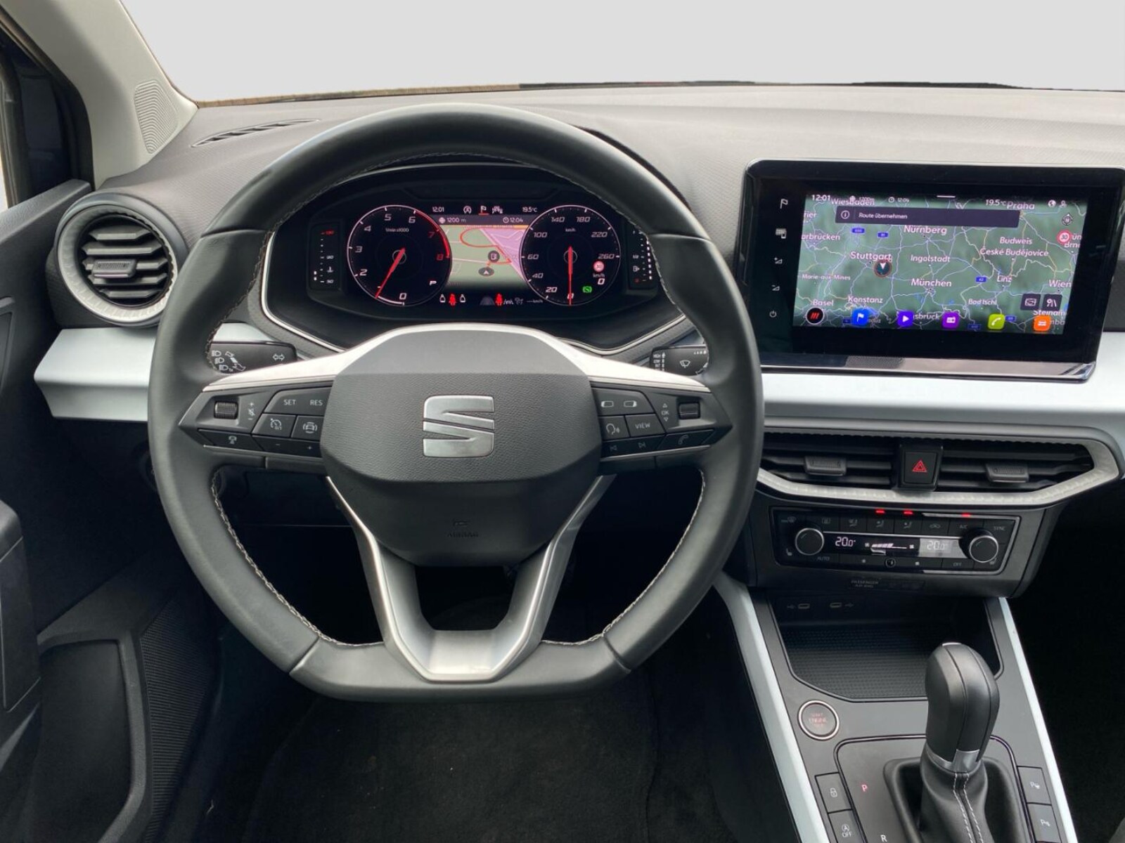 SEAT Arona – Bild 8