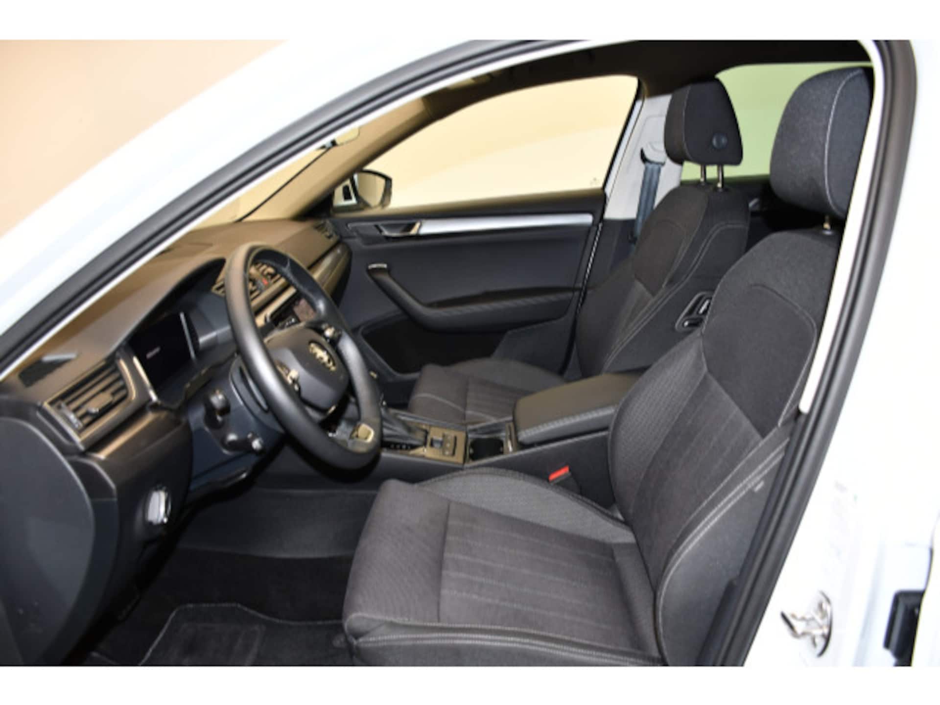 Skoda Superb Combi Style