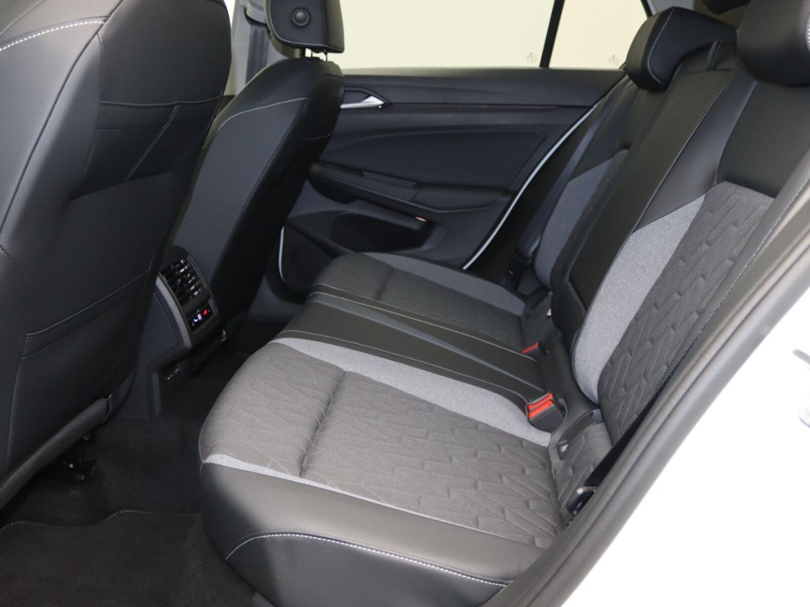Volkswagen Golf – Bild 13