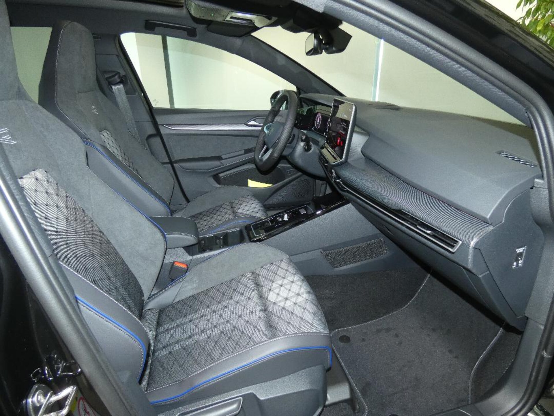 Volkswagen Golf Variant R-Line