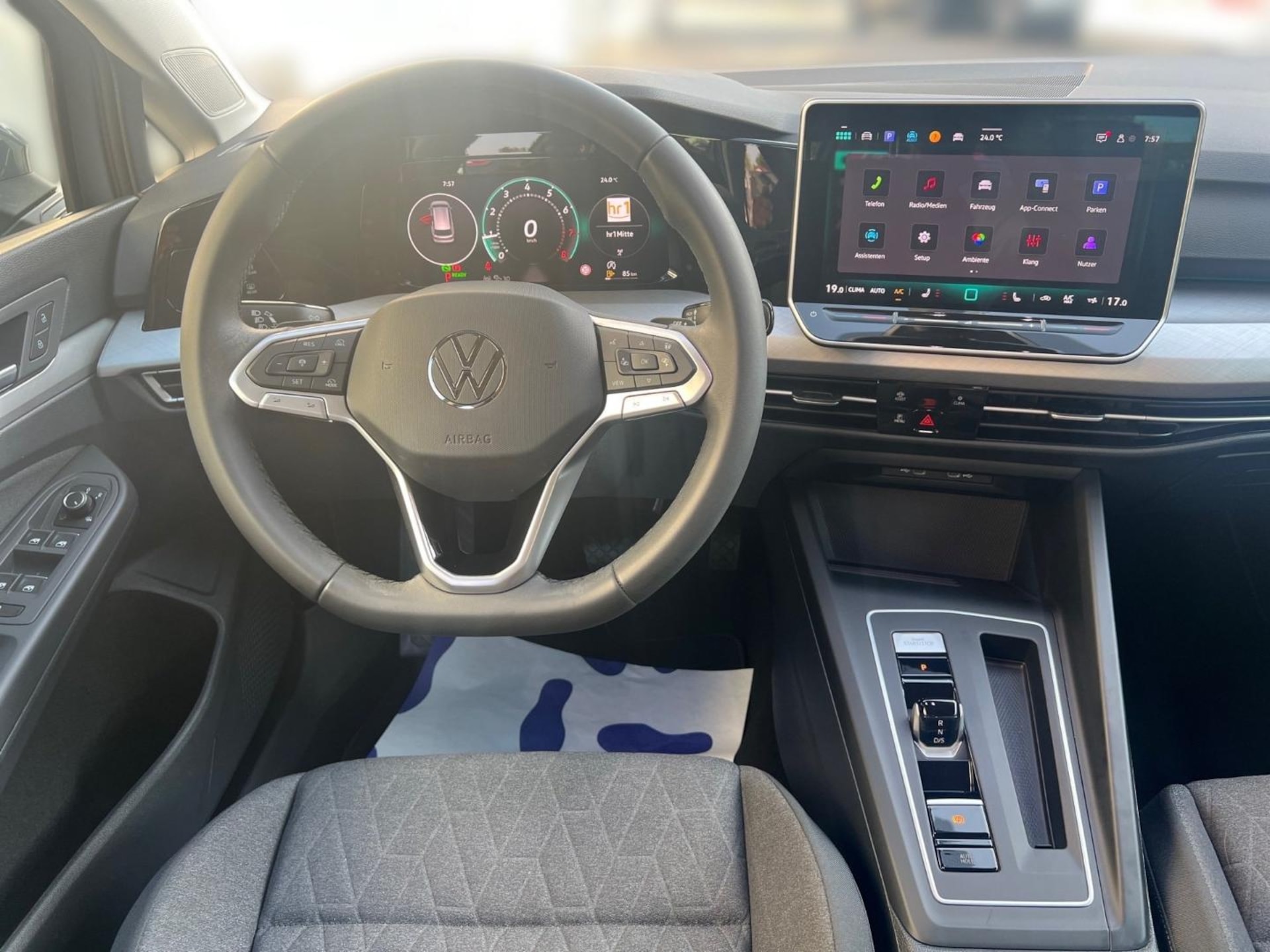 Volkswagen Golf Variant Life