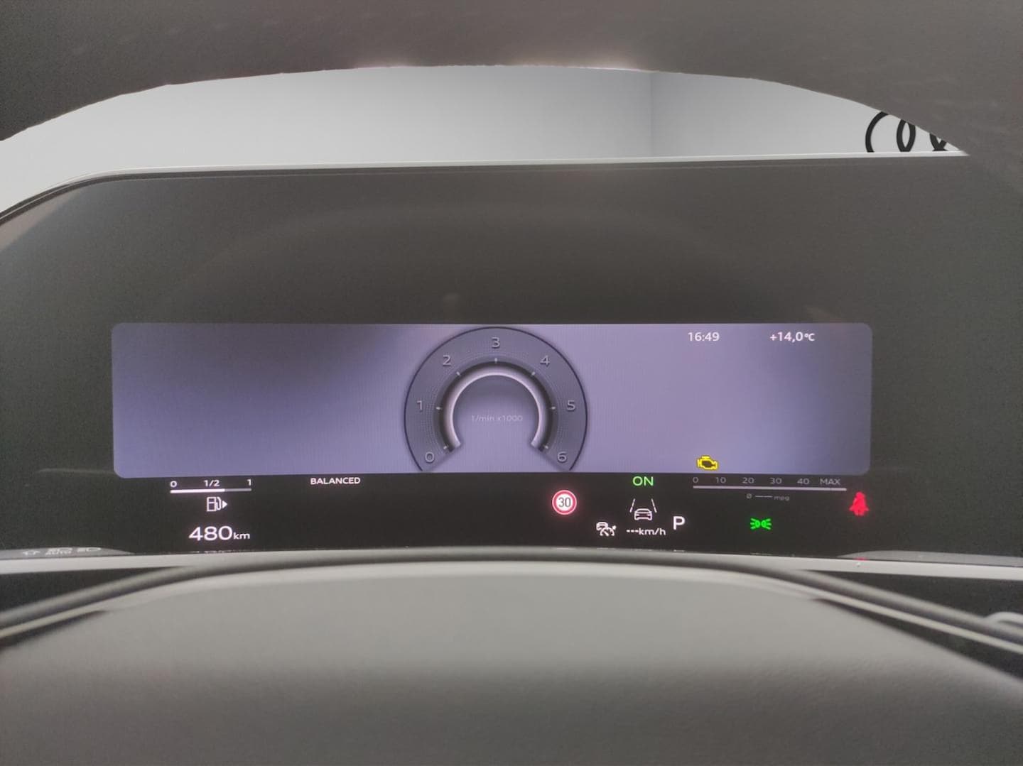 Bild über Audi Q3 SUV TDI 110 kW S tronic - für weitere Informationen kontaktieren Sie den Audi Partner