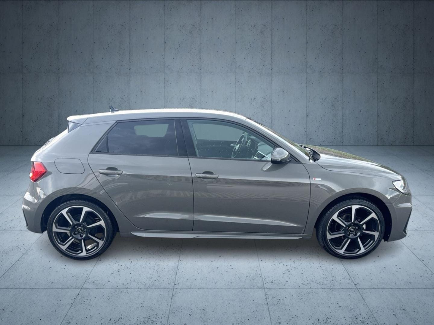 Bild über Audi A1 Sportback S line 25 TFSI S tronic - für weitere Informationen kontaktieren Sie den Audi Partner