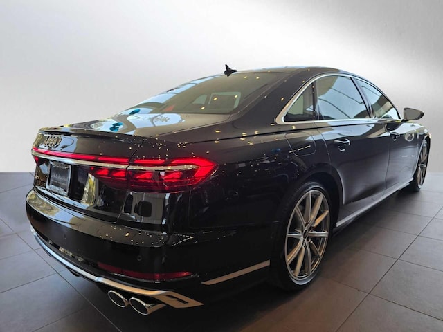 2025 Audi S8 L