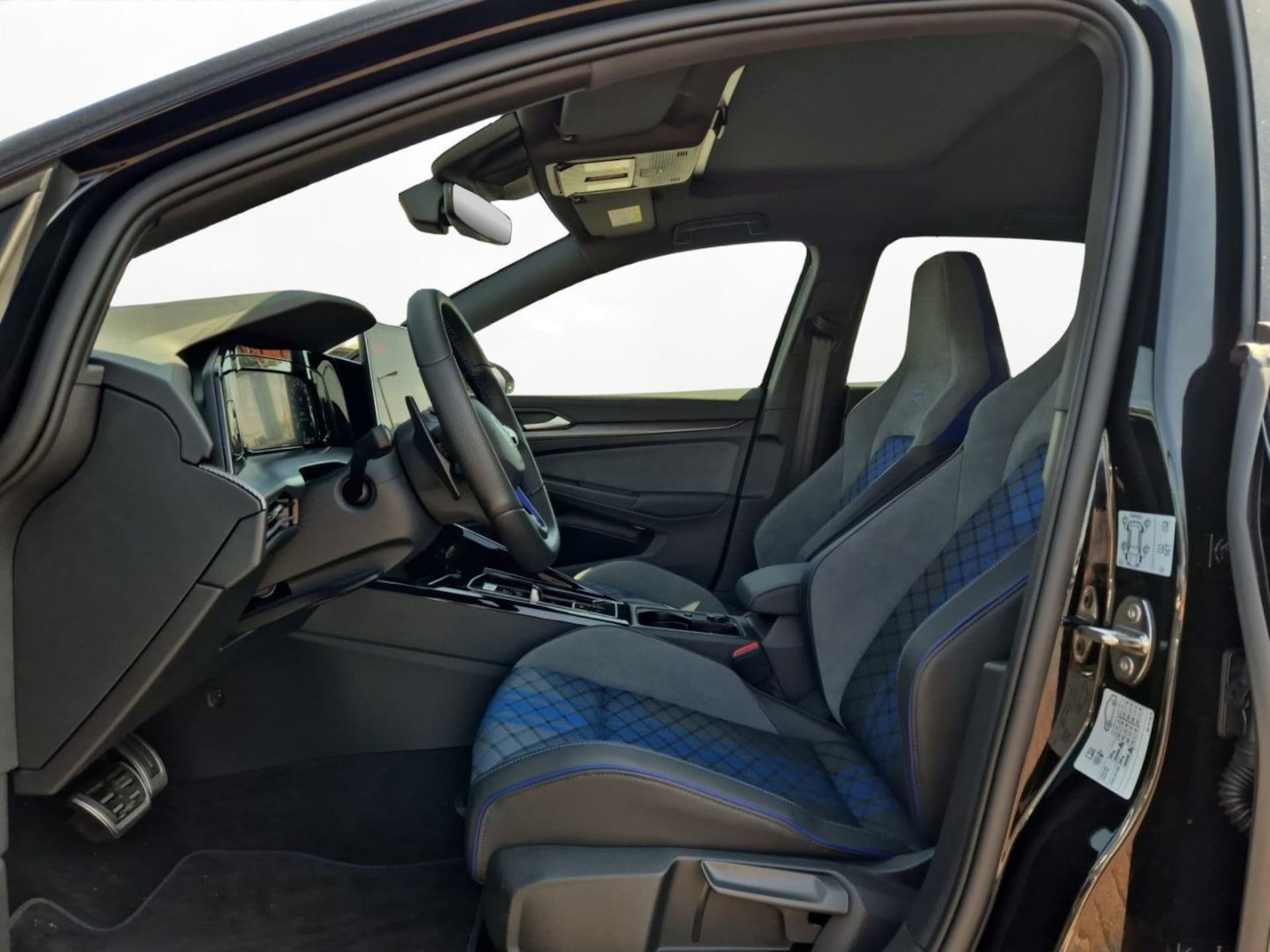 Volkswagen Golf R Black Edition