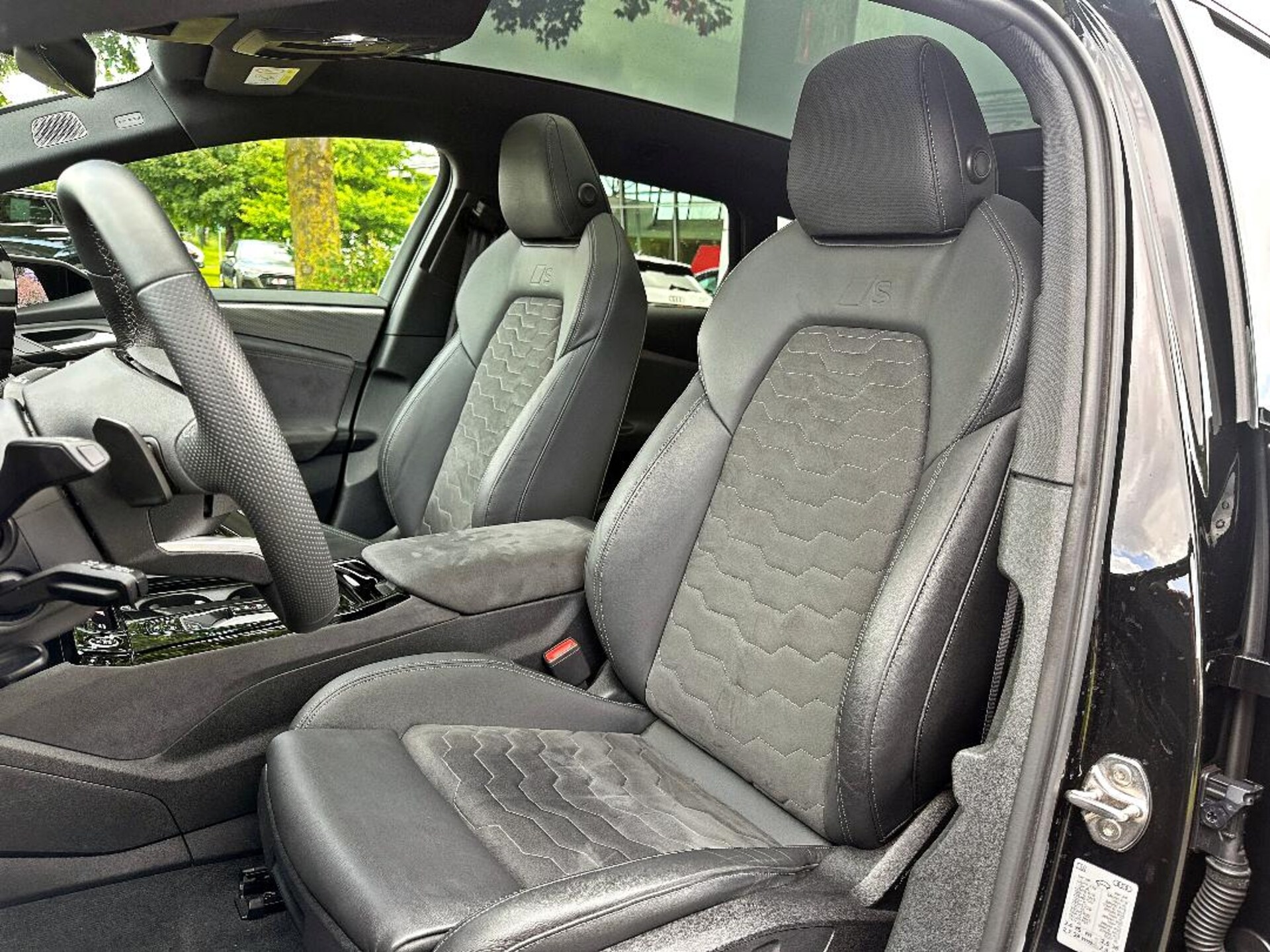 Audi A6 Avant e-tron
