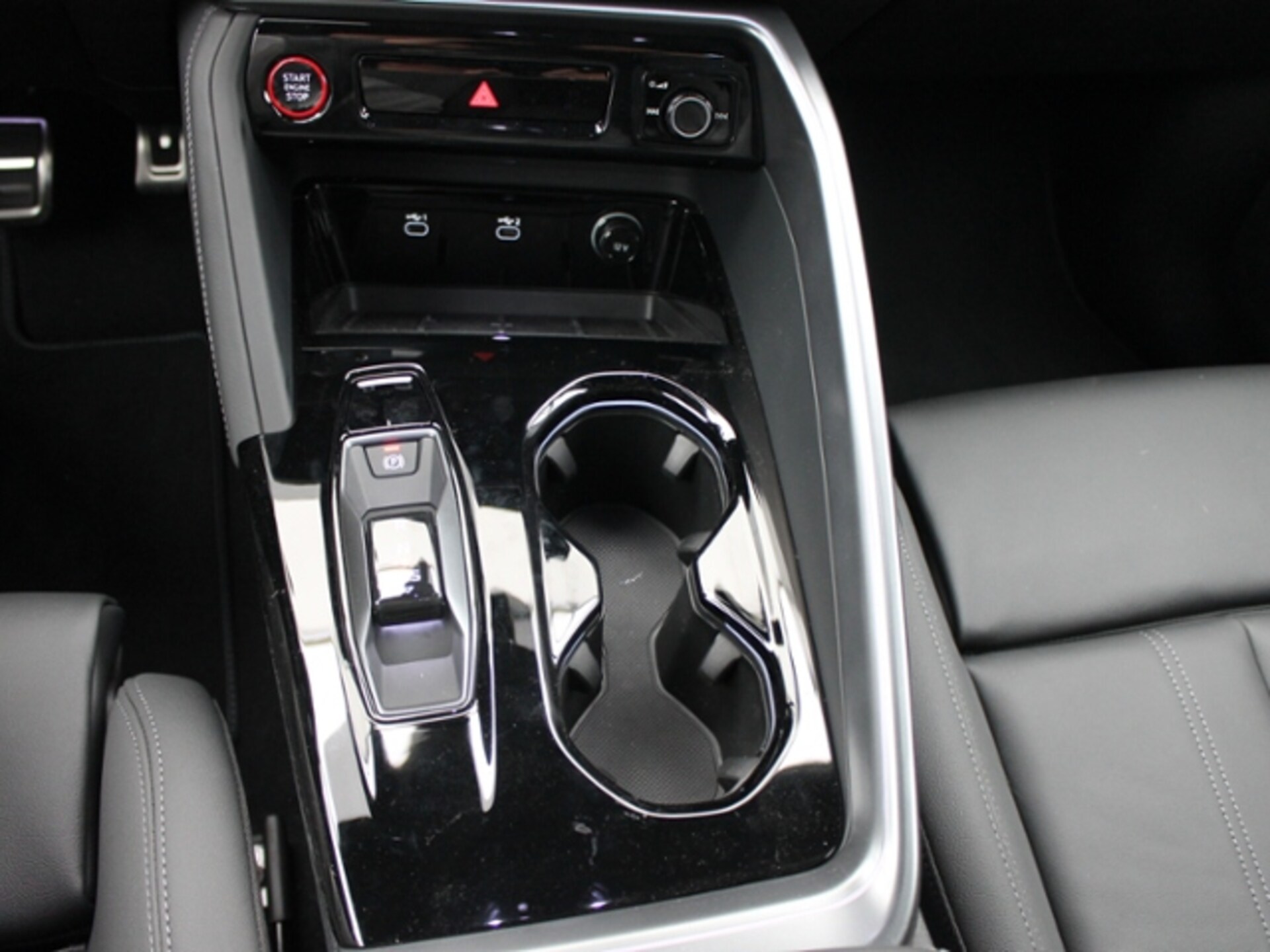 Audi Q5 Sportback edition one