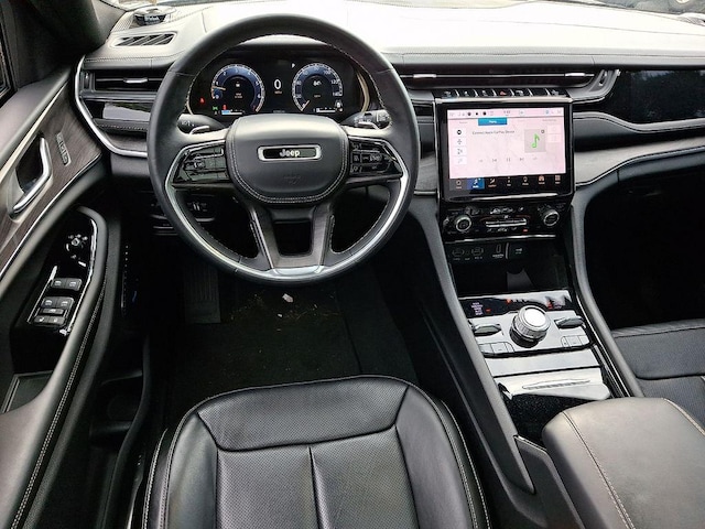 2022 Jeep Grand Cherokee