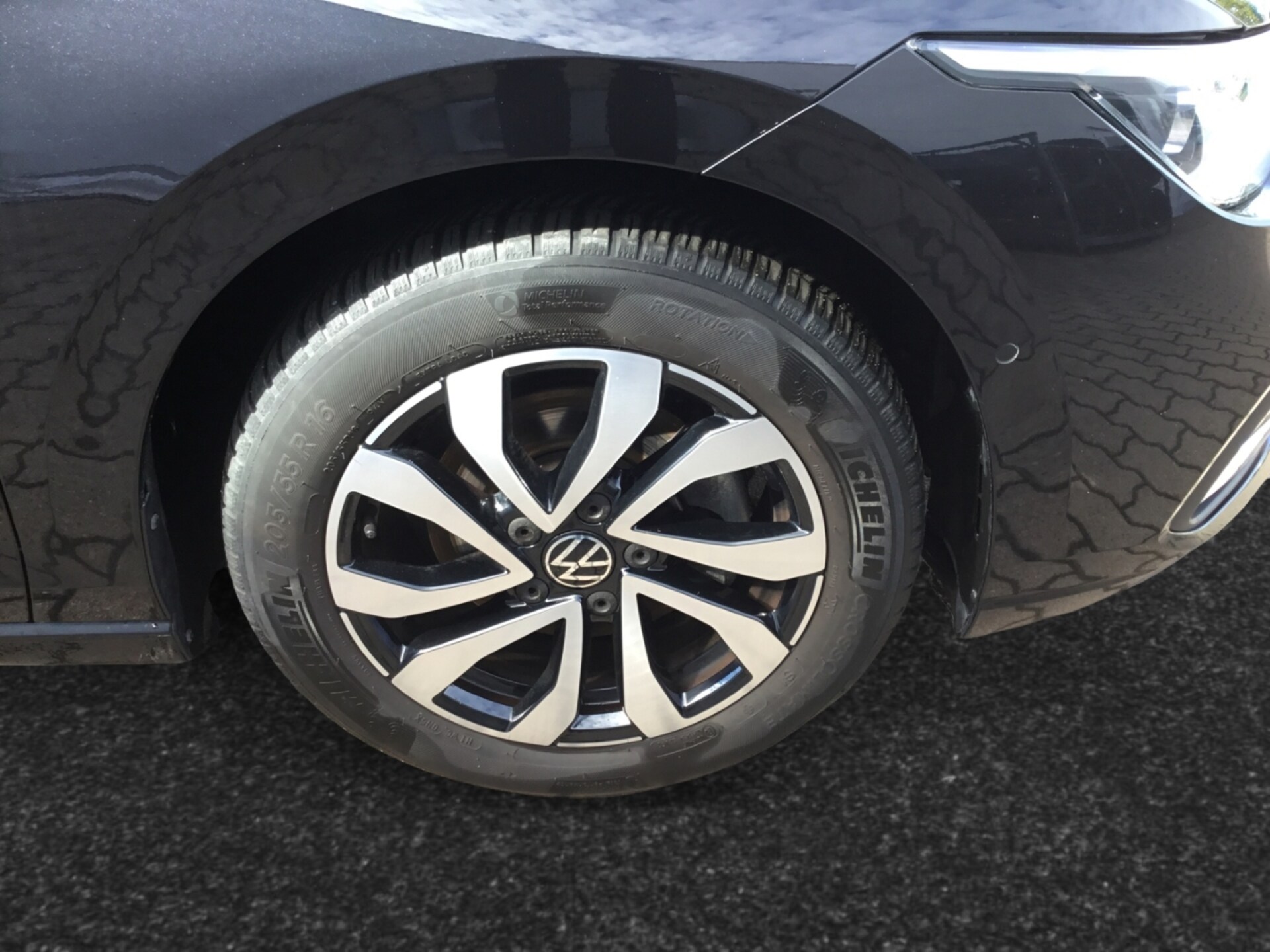 Volkswagen Golf Active