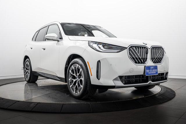 2026 BMW X3 30 XDRIVE's photo