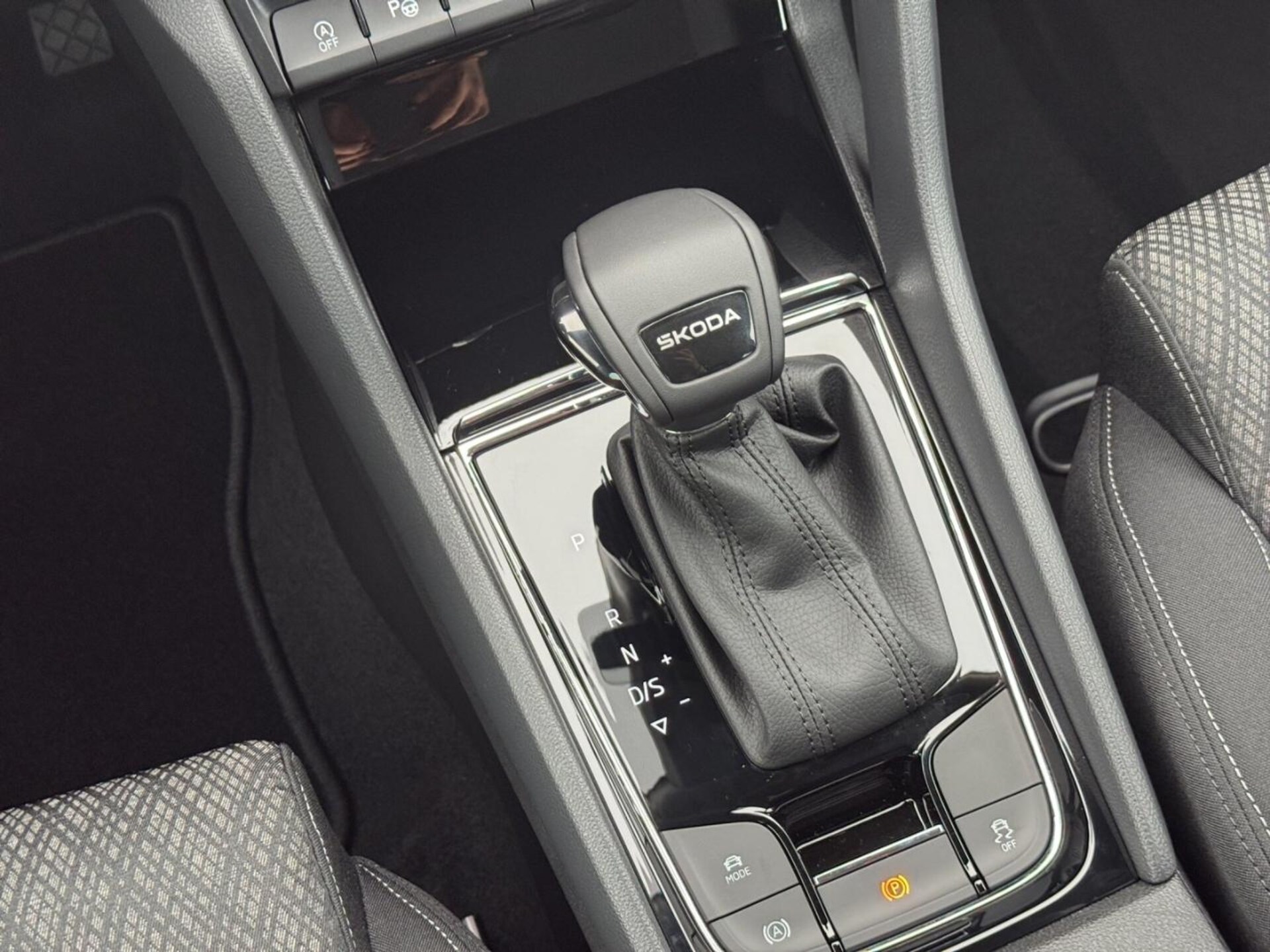 Skoda Karoq Selection