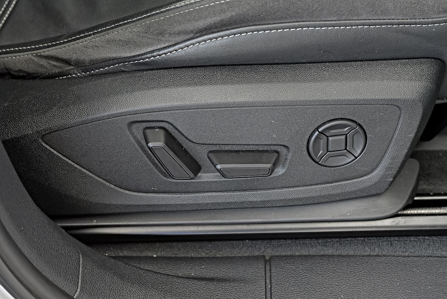 Image about Audi Q3 Sportback S line 40 TFSI quattro S tronic