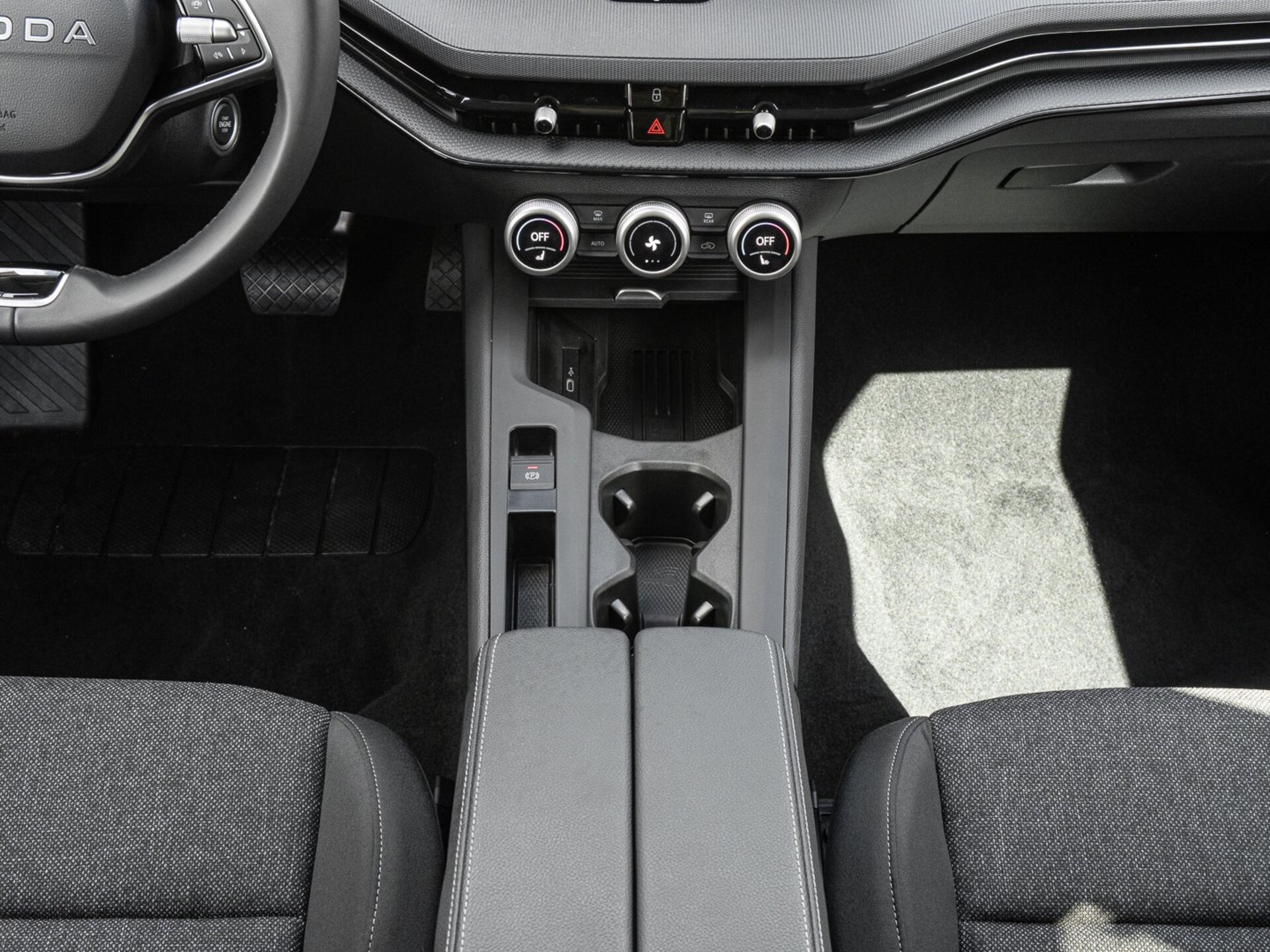Skoda Superb Combi Essence