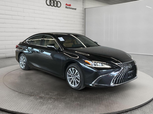 2025 Lexus ES 300h