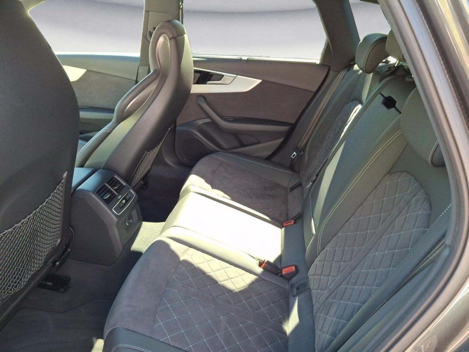 Audi A4 Avant – Bild 14
